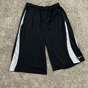 Nike shorts XL